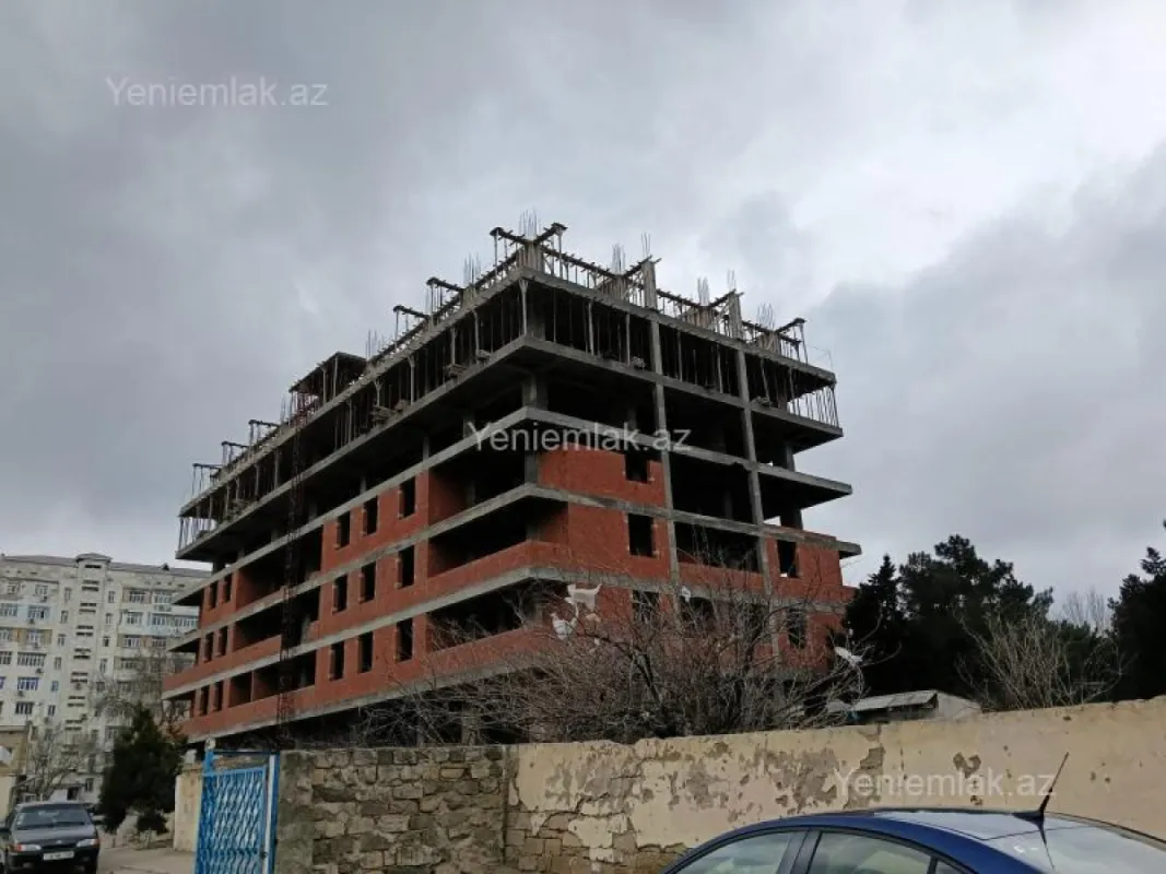 Satılır 1 otaqlı obyekt 300 m²