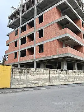 Satılır 1 otaqlı obyekt 300 m²