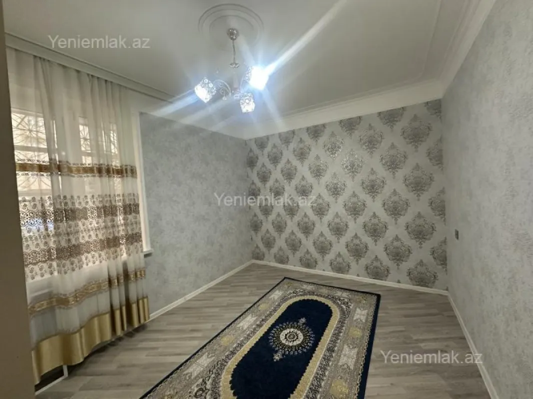 Satılır 2 otaqlı köhnə tikili 60 m²