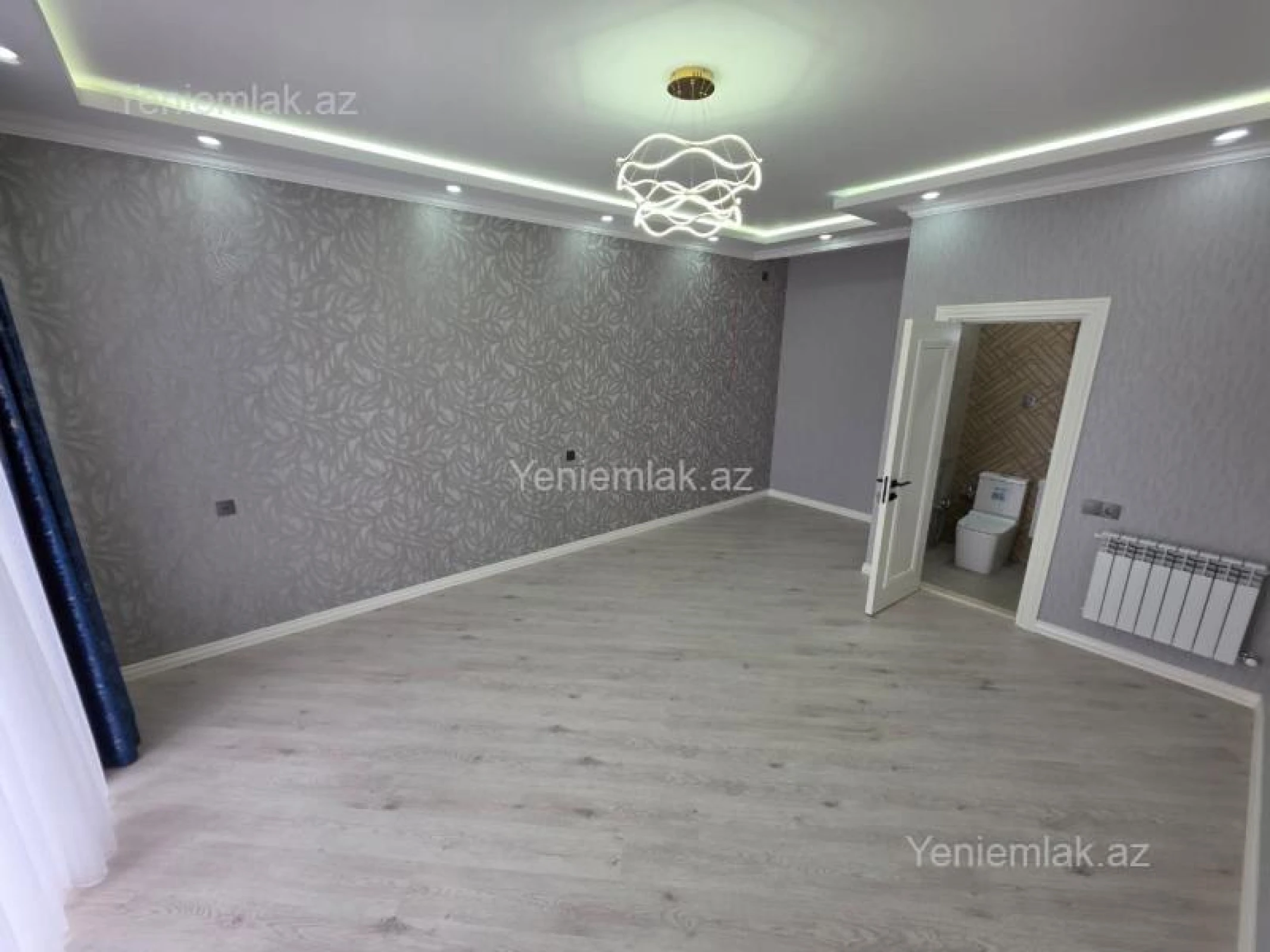Satılır 5 otaqlı həyət evi 300 m²