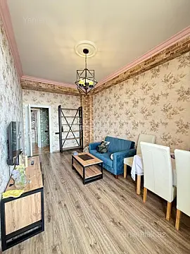 Satılır 2 otaqlı yeni tikili 64 m²