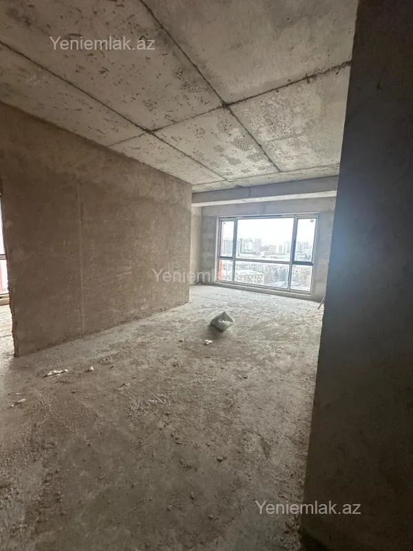 Satılır 3 otaqlı yeni tikili 140 m²