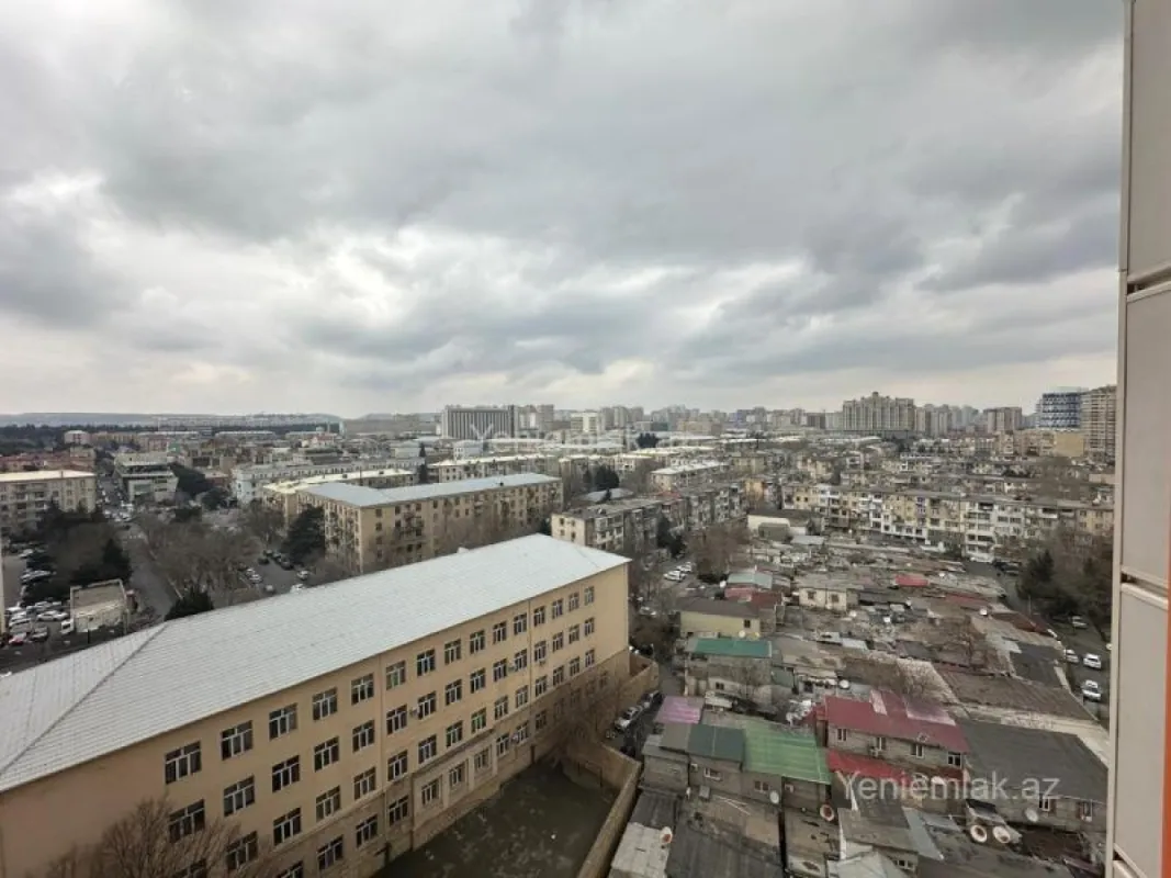 Satılır 3 otaqlı yeni tikili 140 m²