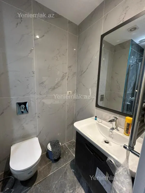 Satılır 3 otaqlı yeni tikili 83 m²