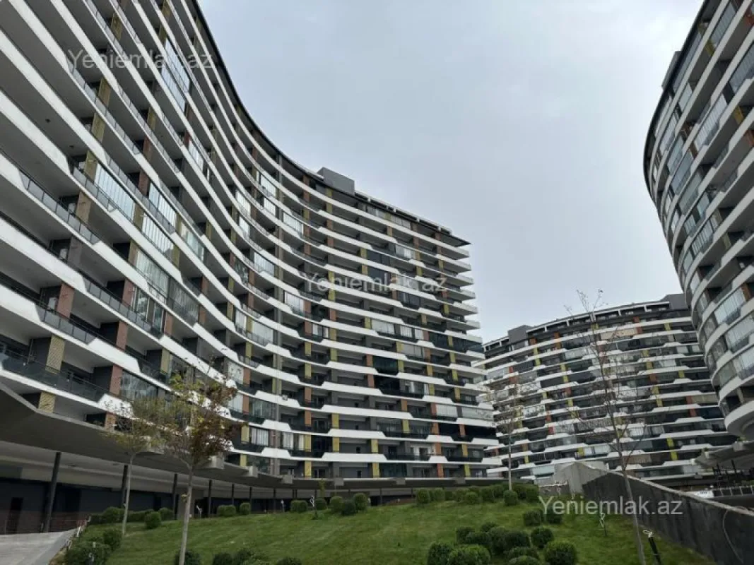 Satılır 2 otaqlı yeni tikili 72 m²