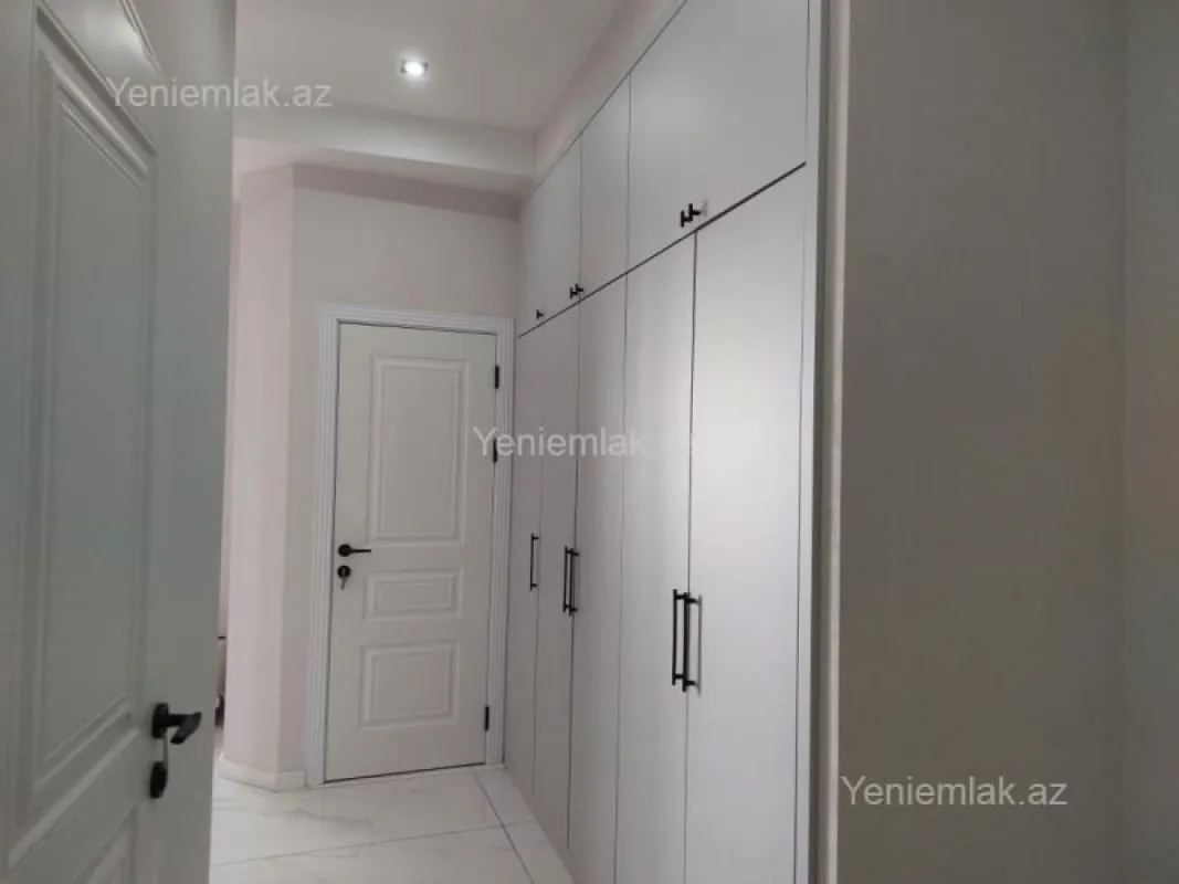 Satılır 3 otaqlı yeni tikili 104 m²
