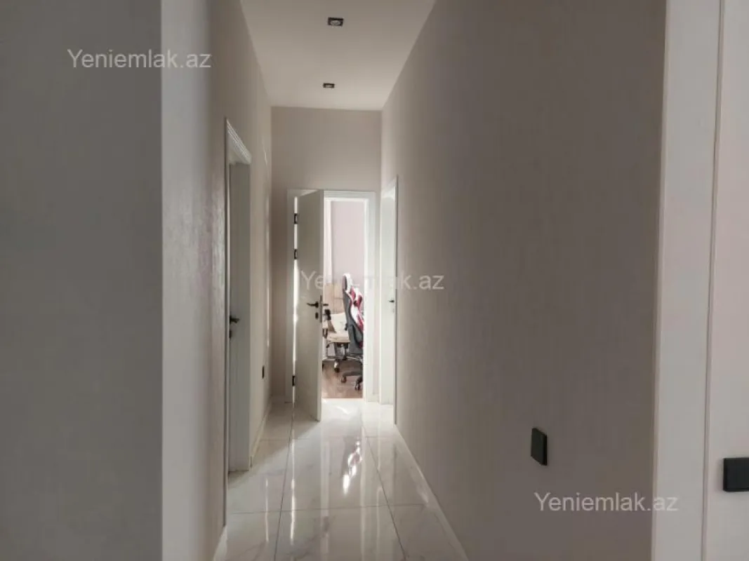 Satılır 3 otaqlı yeni tikili 104 m²