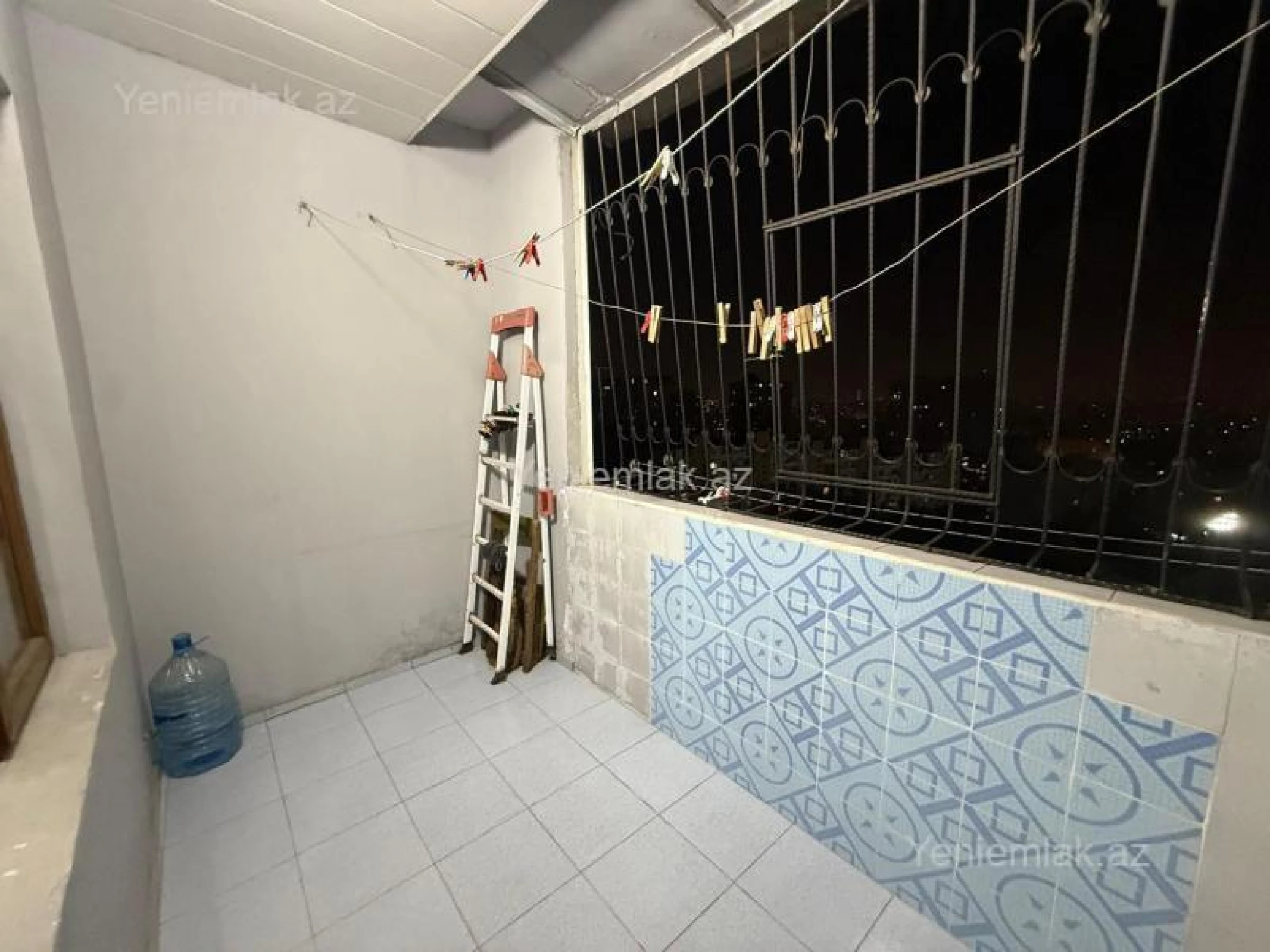 Satılır 3 otaqlı köhnə tikili 80 m²