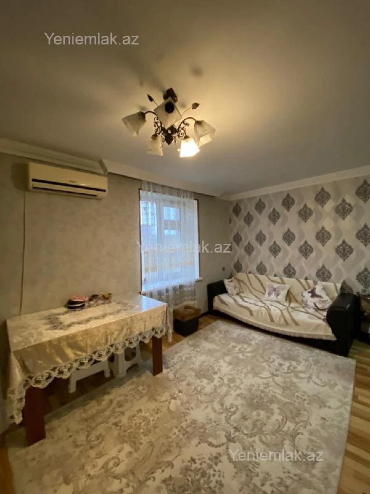 Satılır 2 otaqlı köhnə tikili 35 m²