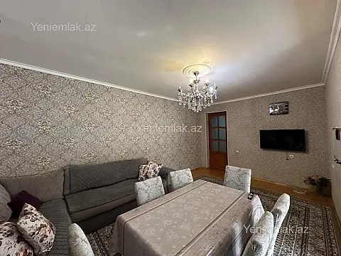 Satılır 3 otaqlı köhnə tikili 70 m²