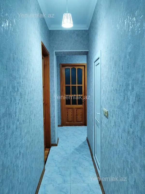 Satılır 3 otaqlı köhnə tikili 74 m²