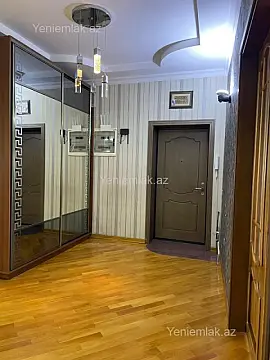 Satılır 3 otaqlı yeni tikili 125 m²