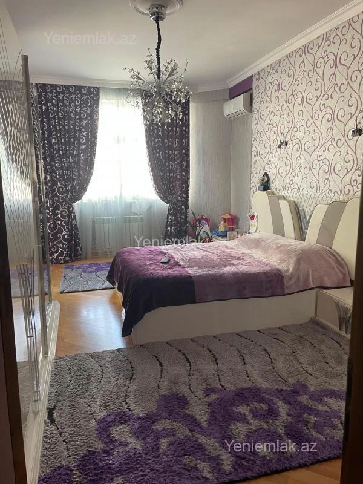 Satılır 3 otaqlı yeni tikili 125 m²