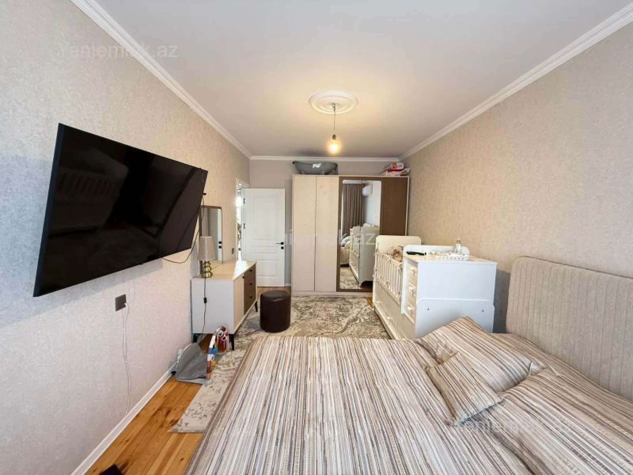 Satılır 3 otaqlı köhnə tikili 85 m²