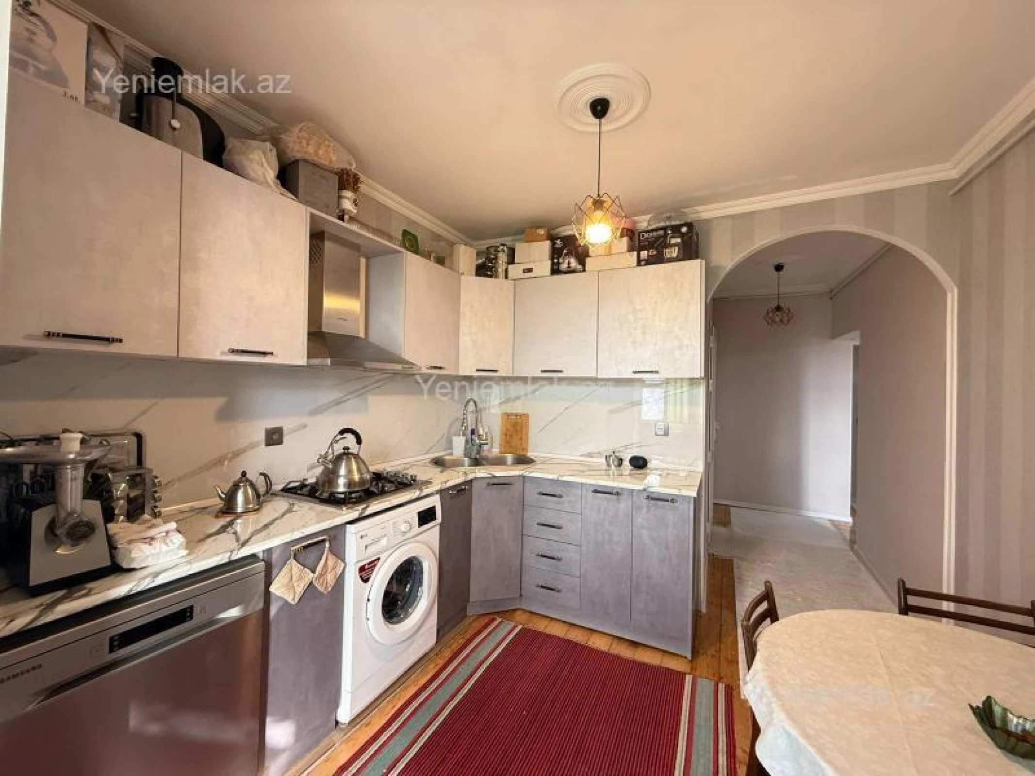 Satılır 3 otaqlı köhnə tikili 85 m²