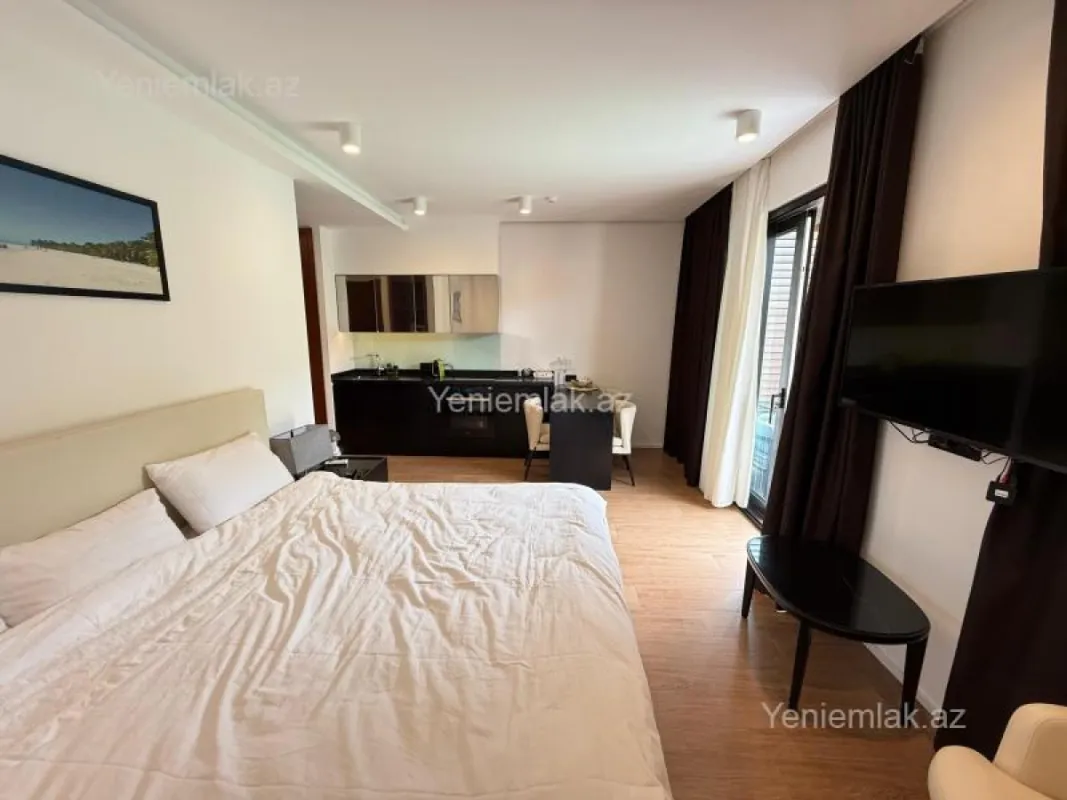 Satılır 1 otaqlı həyət evi 53 m²