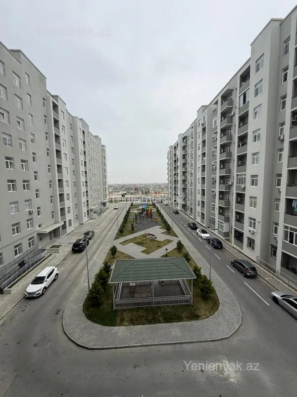 Satılır 3 otaqlı yeni tikili 77 m²