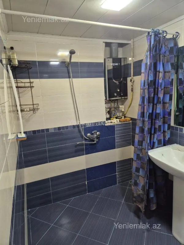 Satılır 2 otaqlı köhnə tikili 49 m²