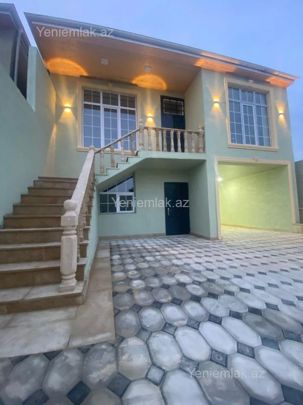 Satılır 7 otaqlı həyət evi 125 m²