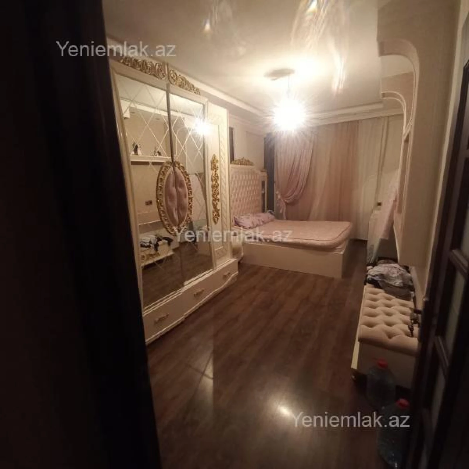 Satılır 3 otaqlı yeni tikili 95 m²