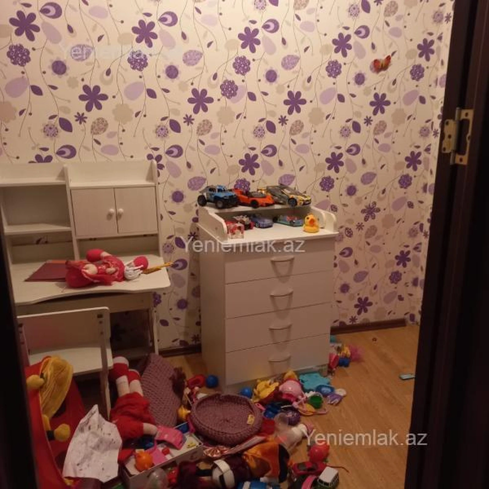 Satılır 3 otaqlı yeni tikili 95 m²