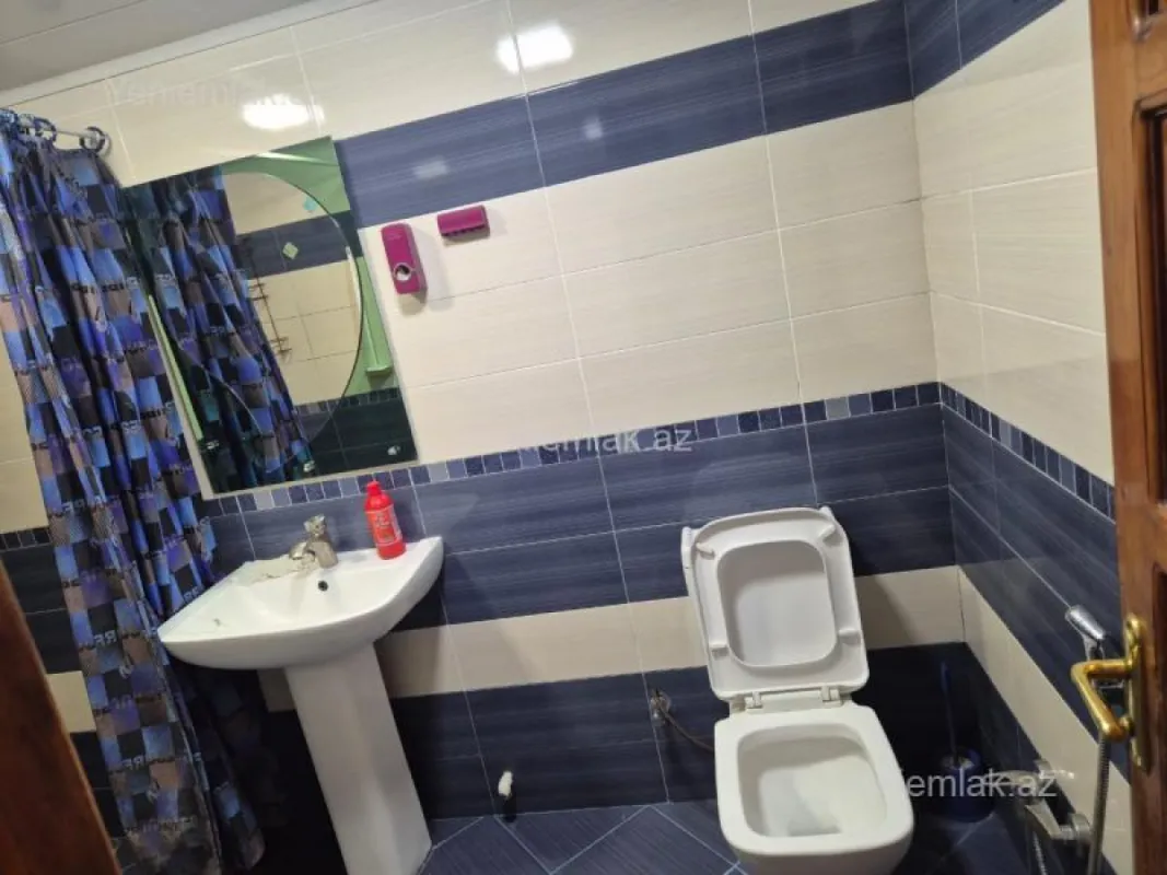 Satılır 2 otaqlı köhnə tikili 60 m²