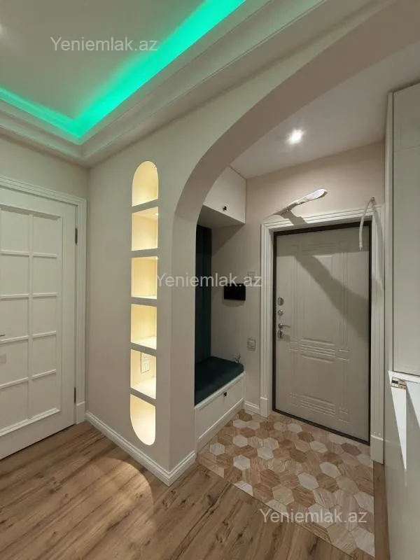 Satılır 2 otaqlı yeni tikili 66 m²