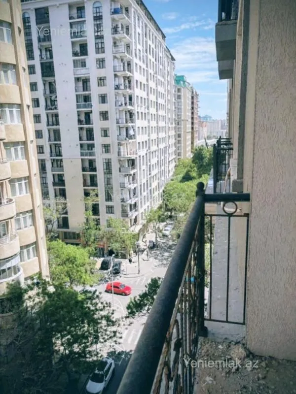Satılır 3 otaqlı yeni tikili 147 m²