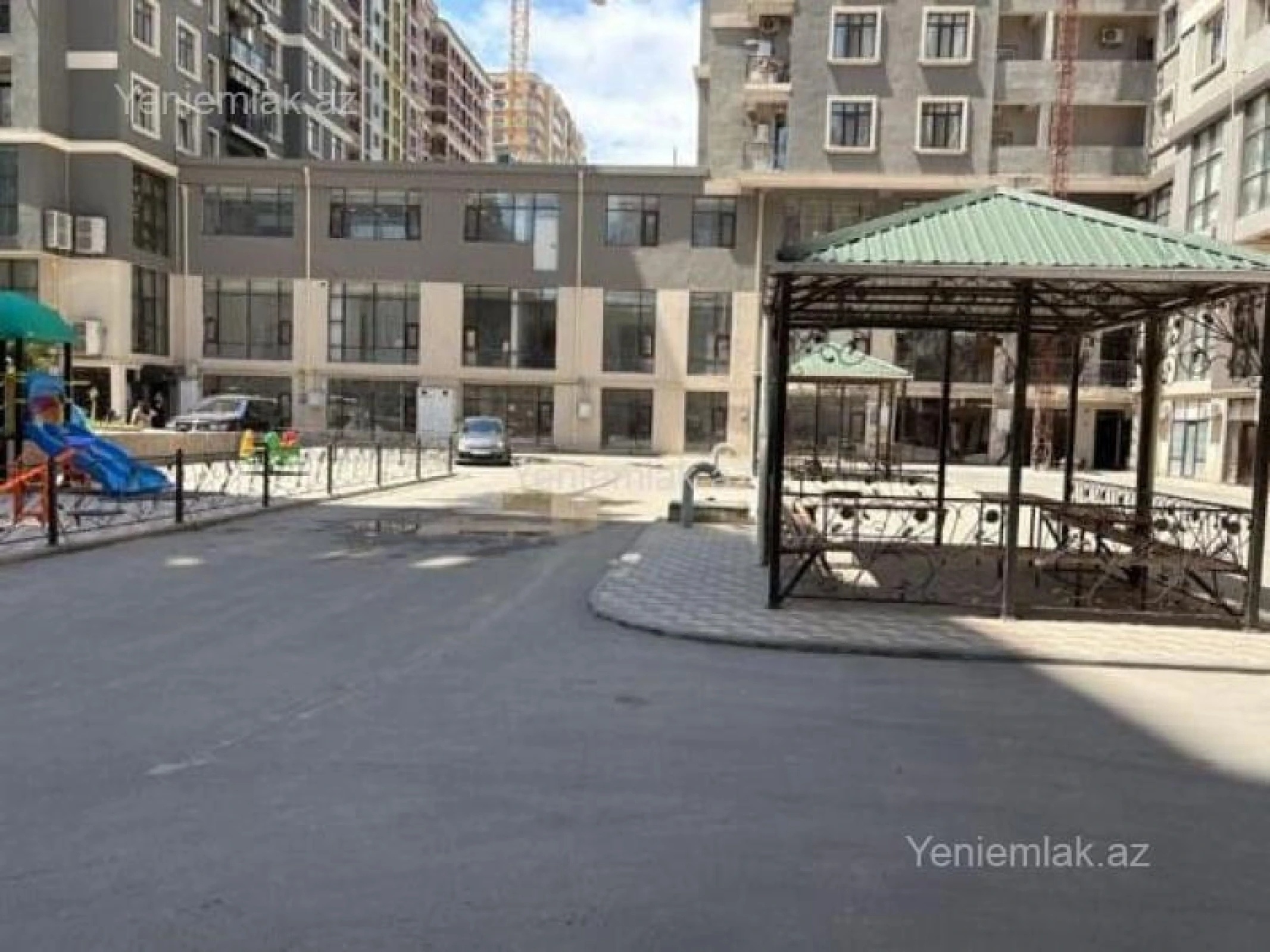 Satılır 3 otaqlı yeni tikili 147 m²