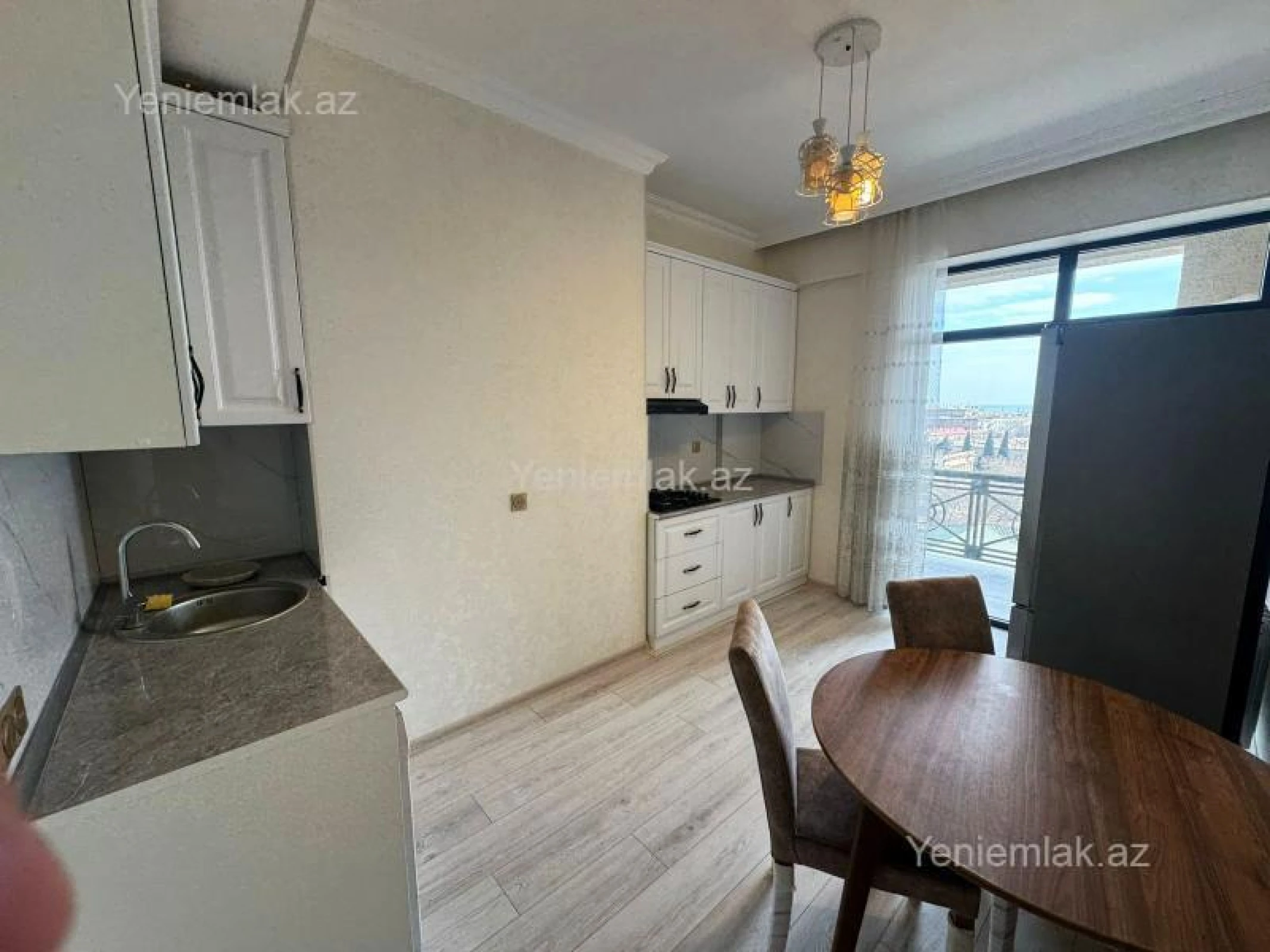 Satılır 1 otaqlı yeni tikili 70 m²