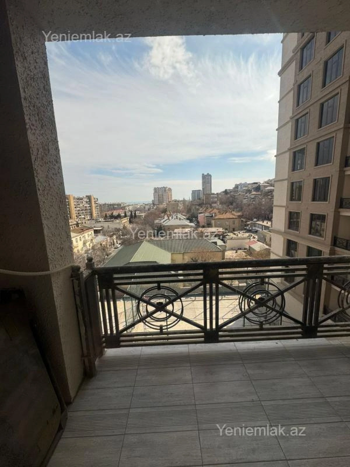 Satılır 1 otaqlı yeni tikili 70 m²