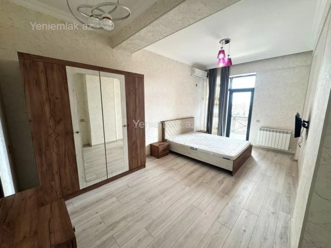 Satılır 1 otaqlı yeni tikili 70 m²