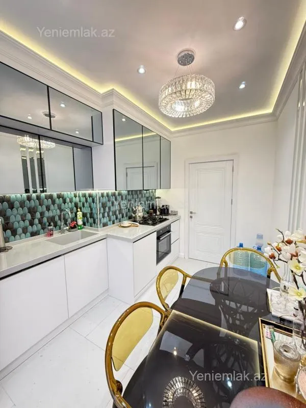 Satılır 3 otaqlı yeni tikili 116 m²