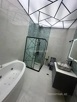 Satılır 3 otaqlı yeni tikili 120 m²