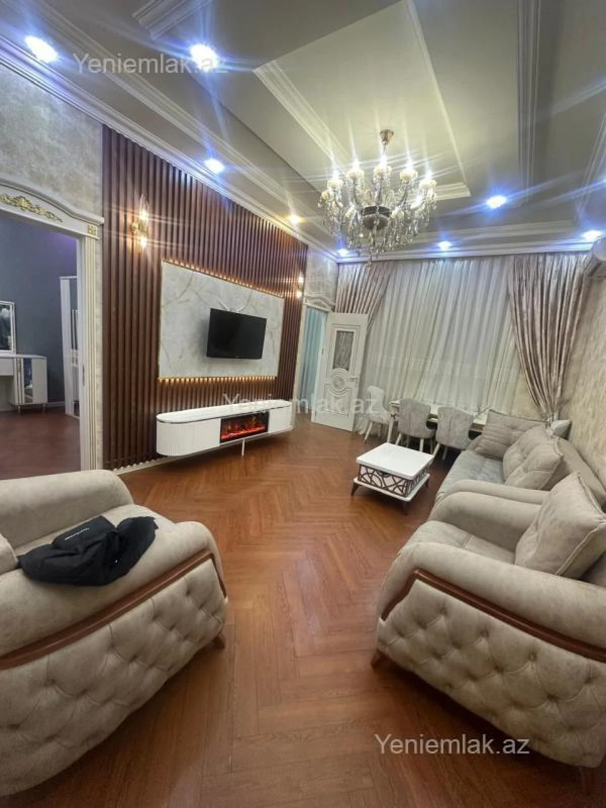 Satılır 3 otaqlı yeni tikili 120 m²