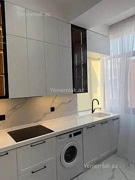 Satılır 3 otaqlı yeni tikili 85 m²