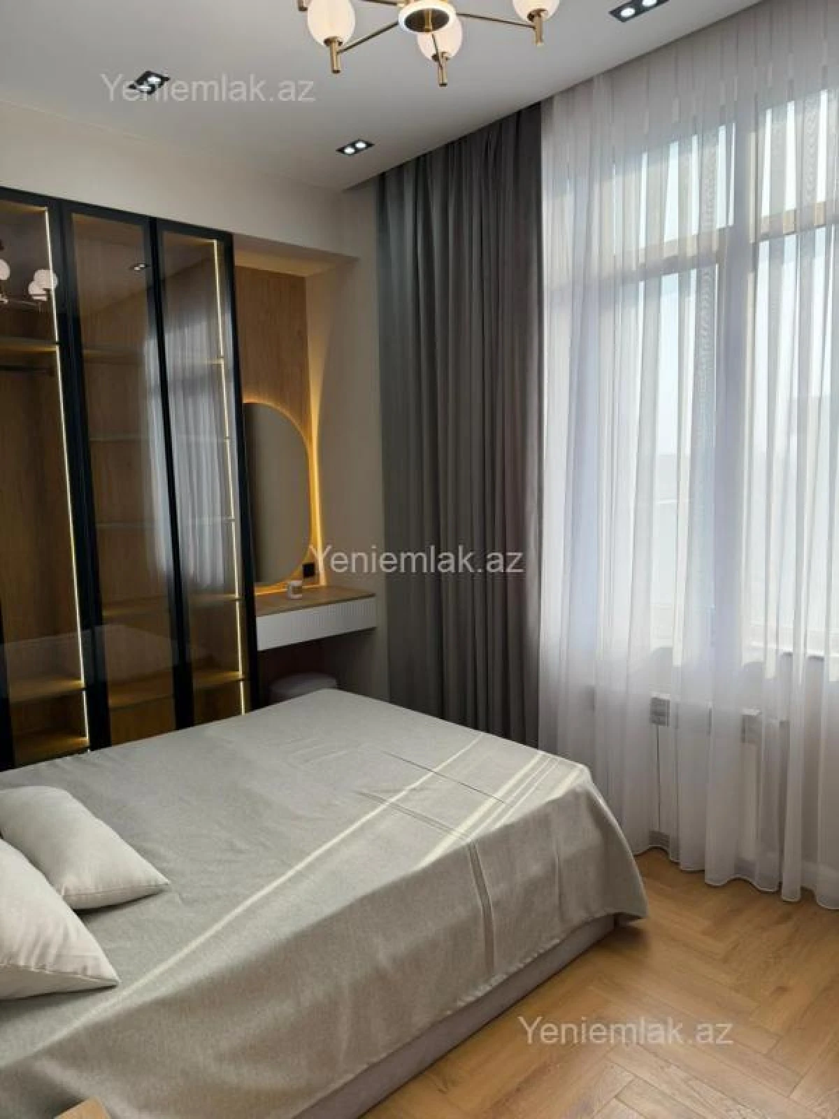 Satılır 3 otaqlı yeni tikili 85 m²