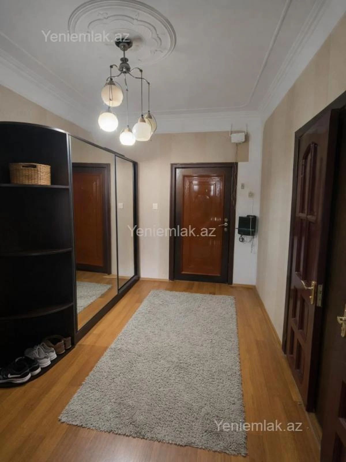 Satılır 2 otaqlı yeni tikili 60 m²