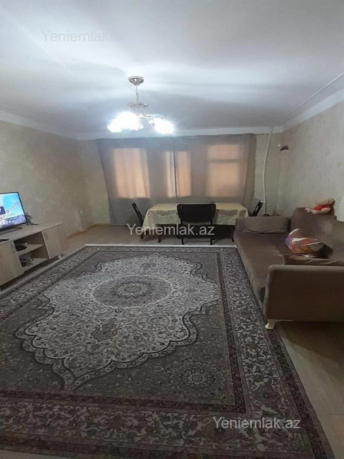 Satılır 2 otaqlı köhnə tikili 55 m²