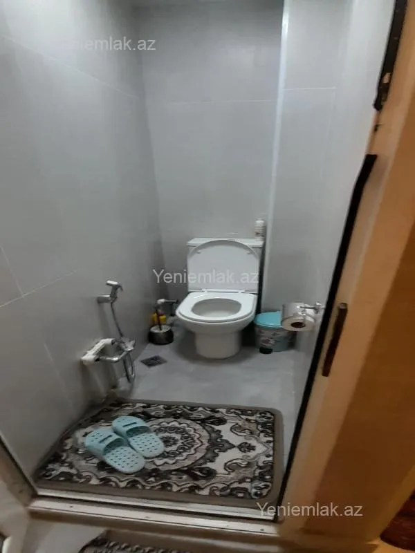 Satılır 2 otaqlı köhnə tikili 55 m²
