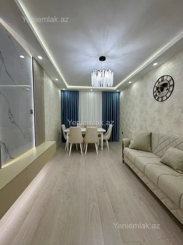 Satılır 2 otaqlı köhnə tikili 55 m²