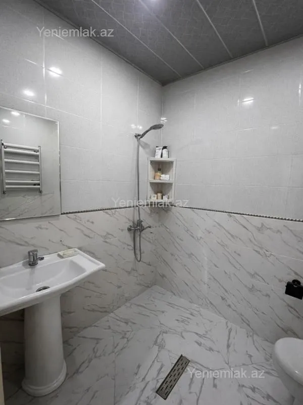 Satılır 2 otaqlı yeni tikili 52 m²