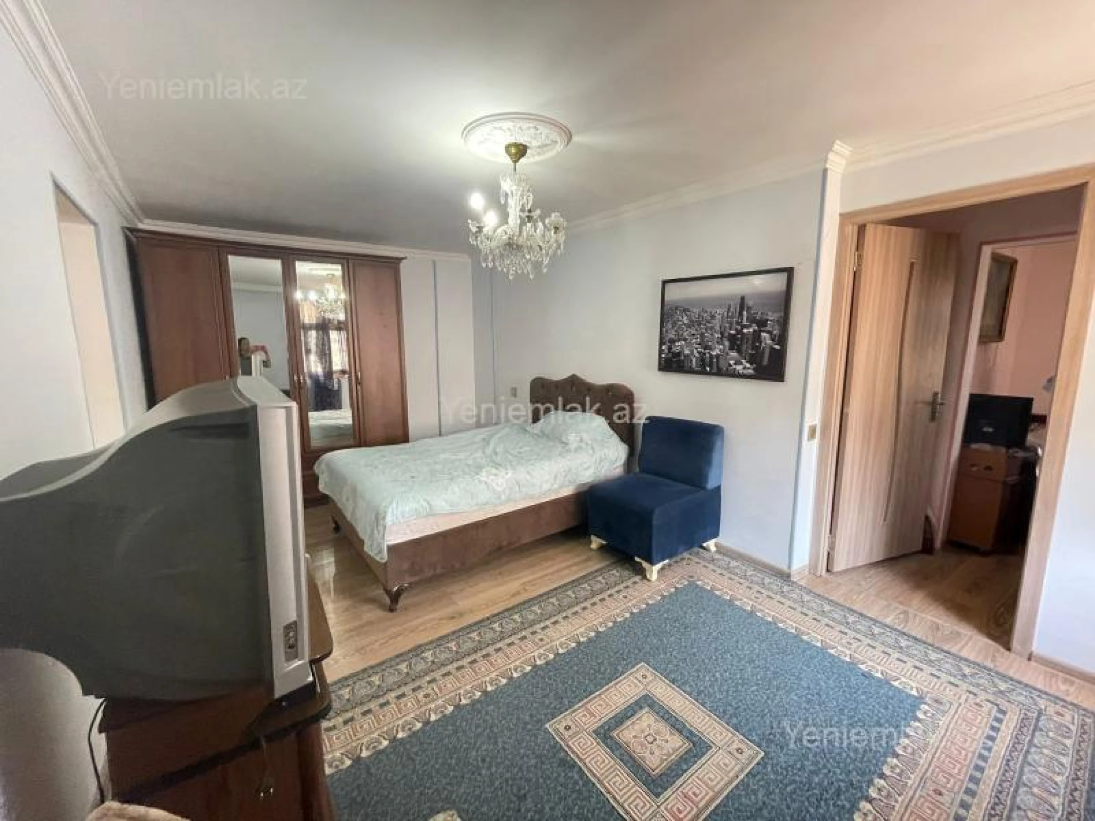 Satılır 5 otaqlı həyət evi 160 m²