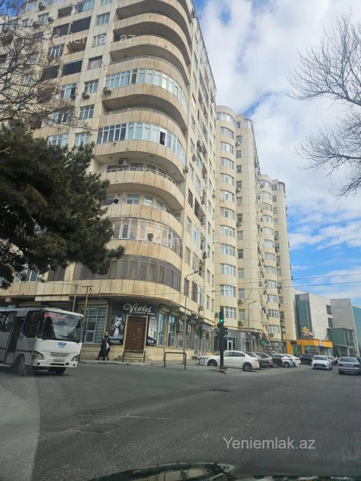 Satılır 2 otaqlı yeni tikili 99 m²