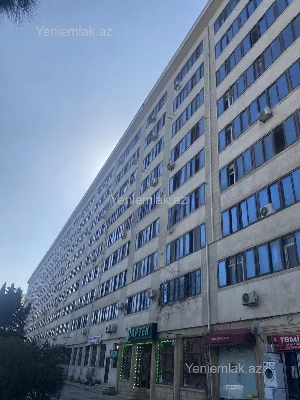 Satılır 2 otaqlı köhnə tikili 50 m²