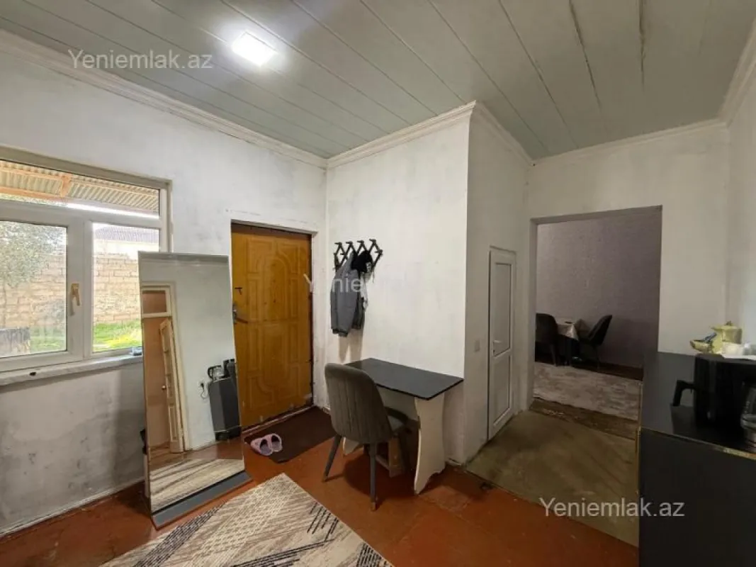 Satılır 3 otaqlı həyət evi 100 m²