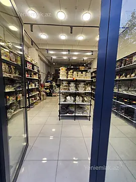 Satılır 2 otaqlı obyekt 180 m²