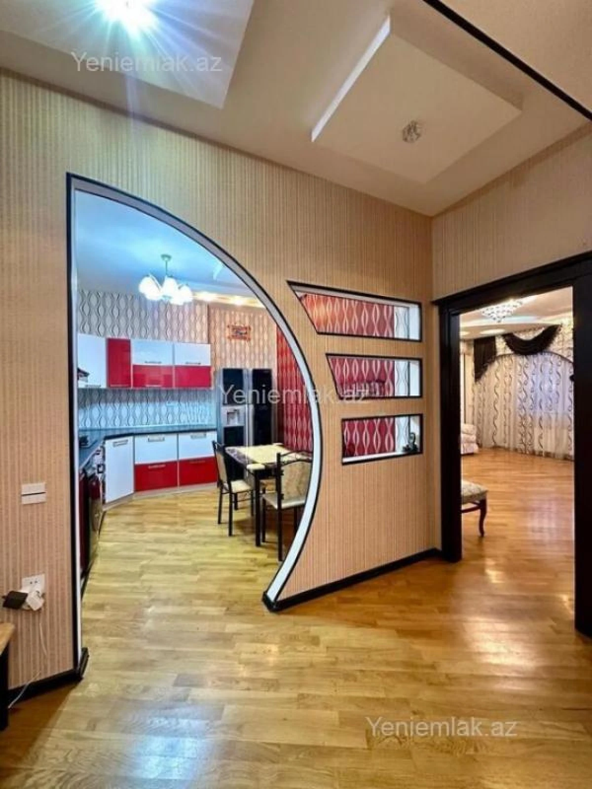 Satılır 3 otaqlı yeni tikili 110 m²