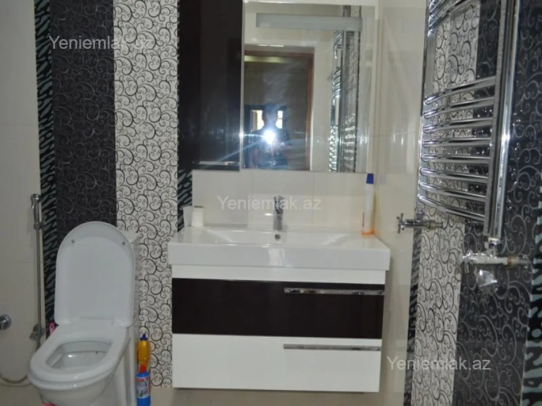 Satılır 3 otaqlı yeni tikili 142 m²