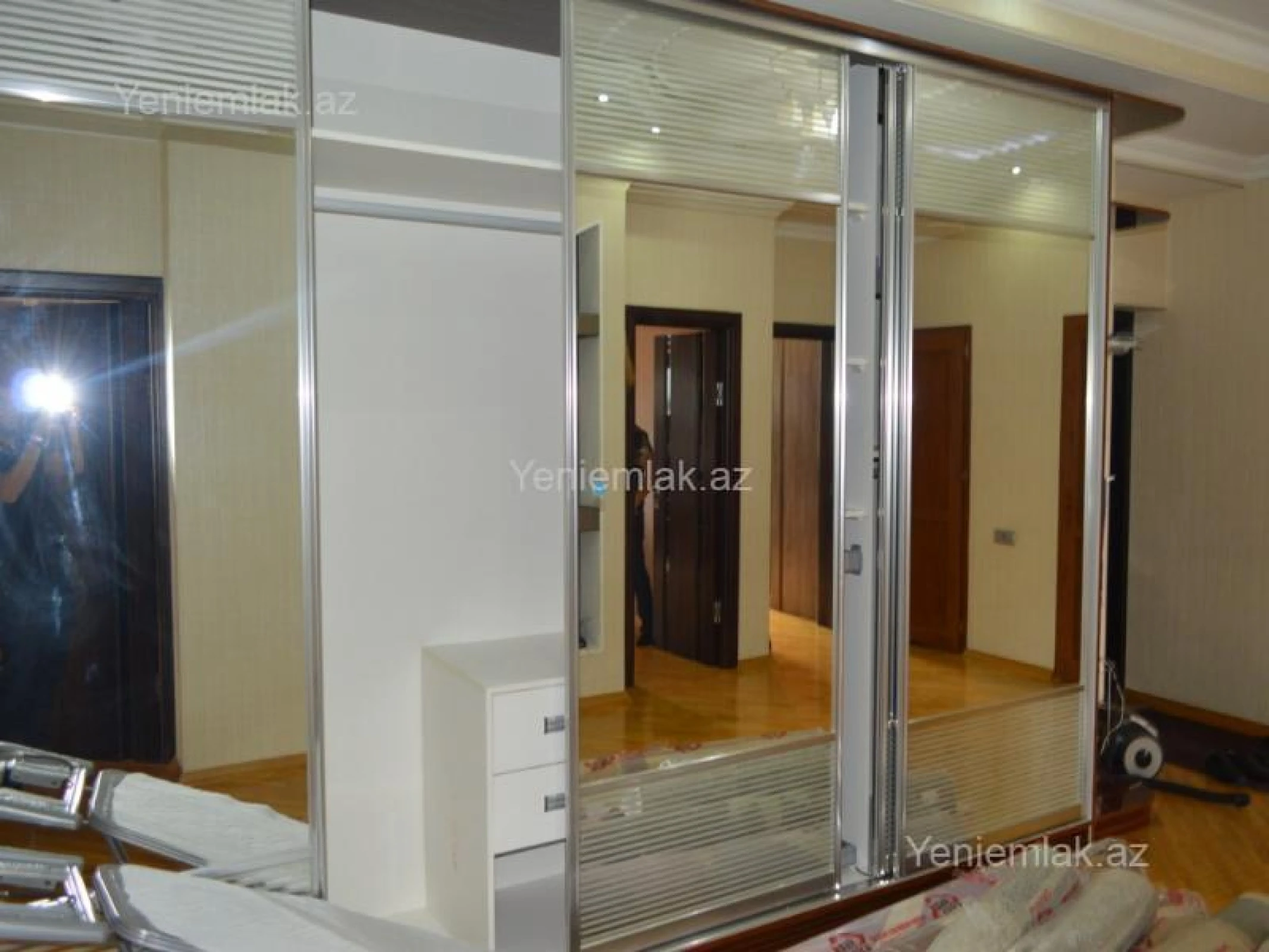 Satılır 3 otaqlı yeni tikili 142 m²